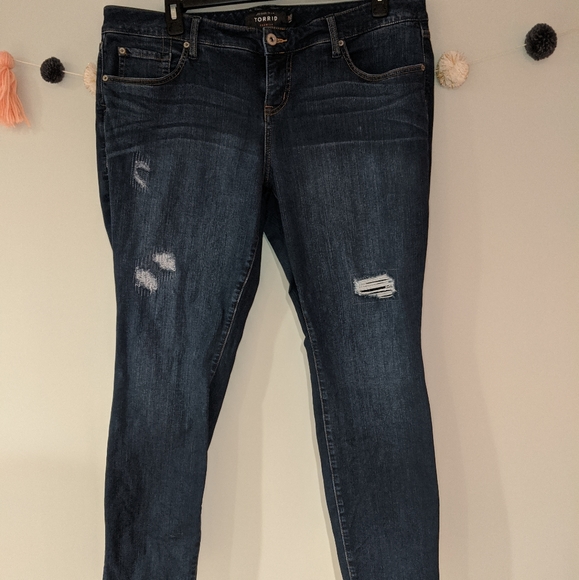 torrid Denim - Torrid premium skinny jeans distressed 18R